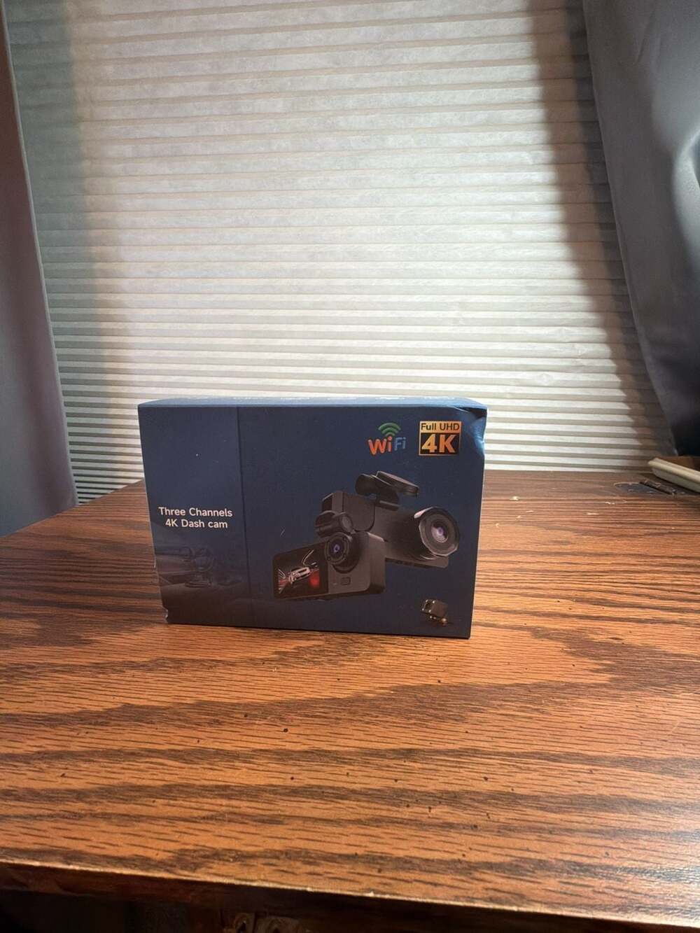 Three Channels 4K Dash Cam with WiFi Full UHD